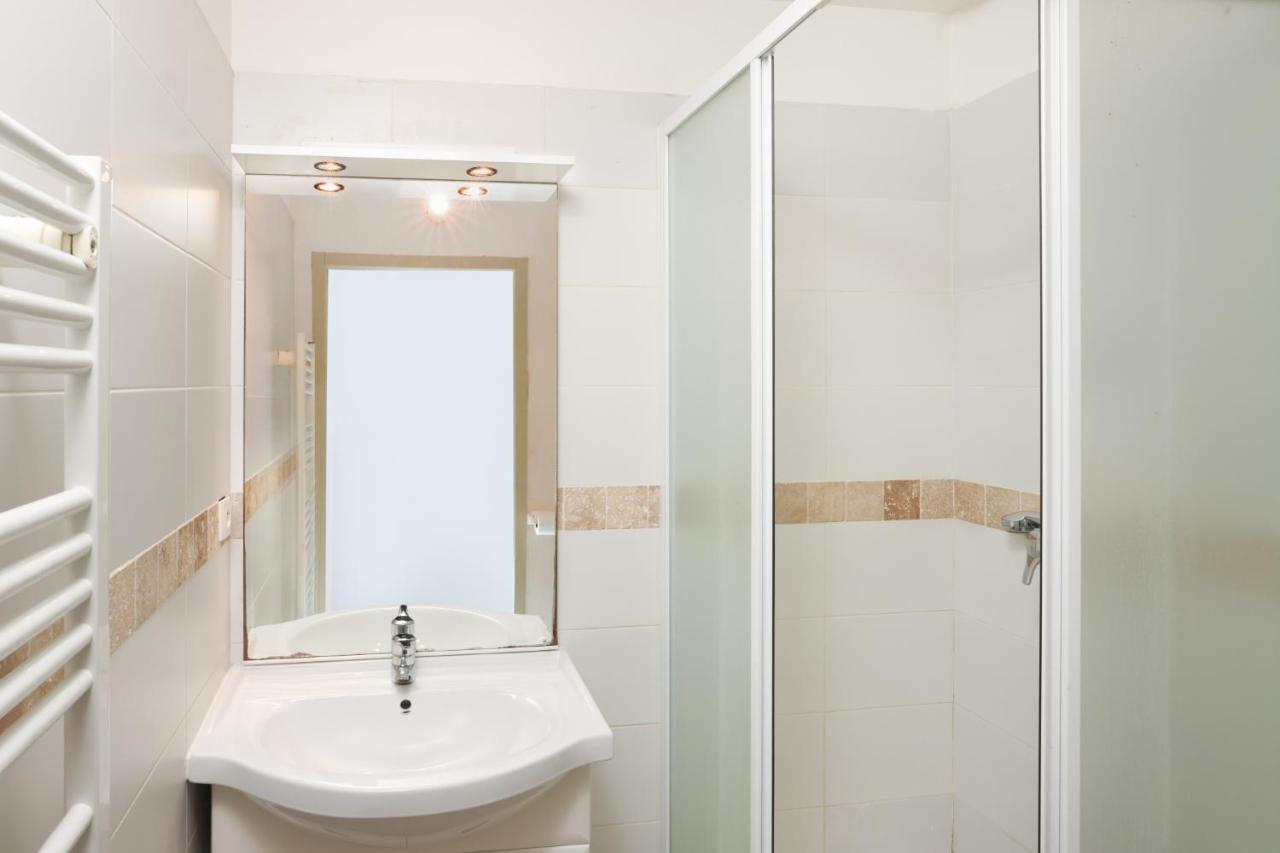 Les Bulles Médiévales: Wellness Apartment with Spa & Sauna Carcassonne Exterior photo